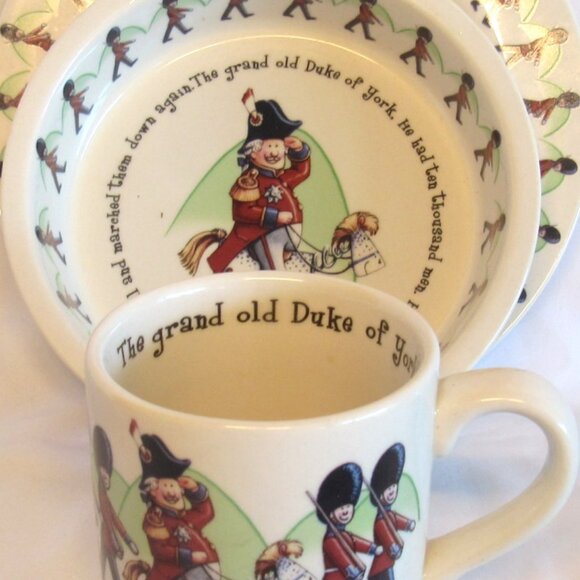 Anderton Pottery The Duke Nursery Rhyme Childs Dish Trio NWOT, Kings Guard B333 - Picture 1 of 11